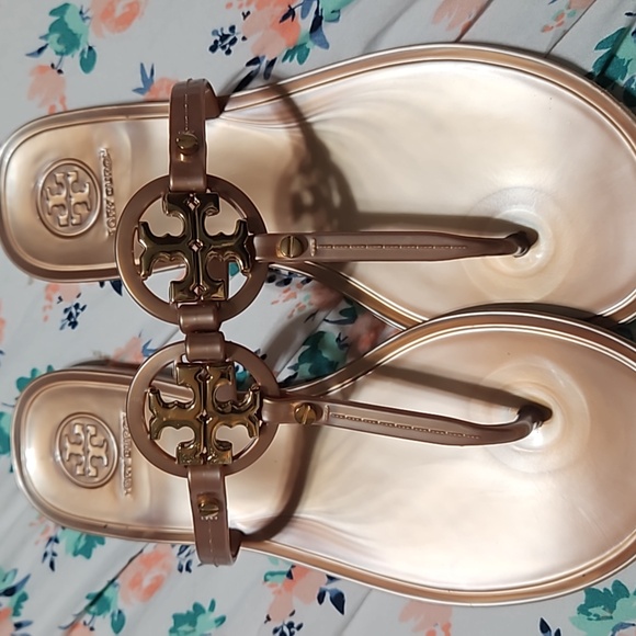 Tory Burch - Picture 2 of 2